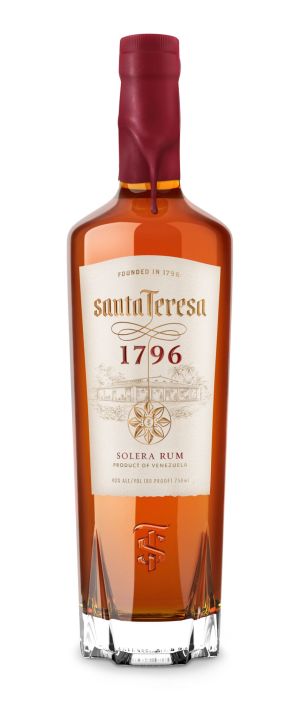 Santa Teresa 1796: Bottle
