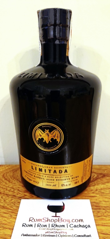 Bacardi Gran Reserva Rum: Bottle